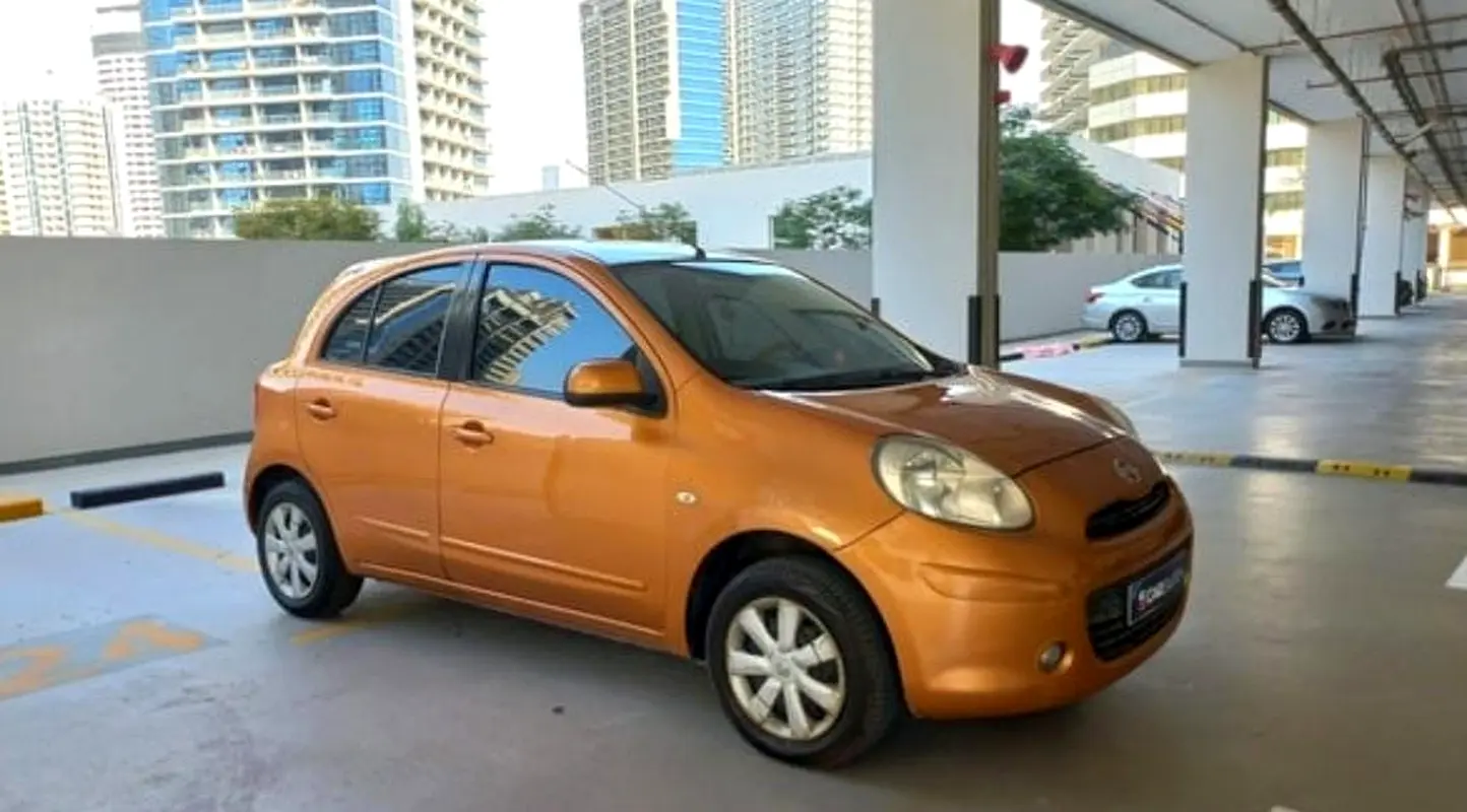 Nissan Micra 2012 — photo 1 of 12
