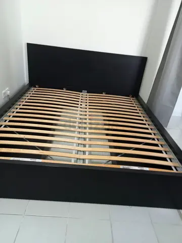 Black Double Bed Frame with Slatted Base (Queen/Double)