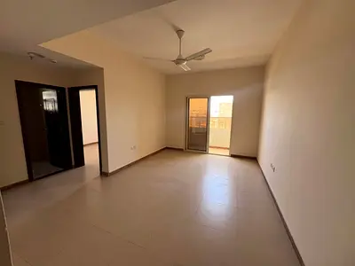 اجمل غرفة وصالة بلكونة و2 حمام في المويهات 2 عجمان 30K