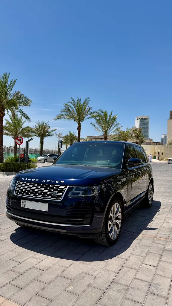 Land Rover Range Rover 2020 — photo 1 of 20