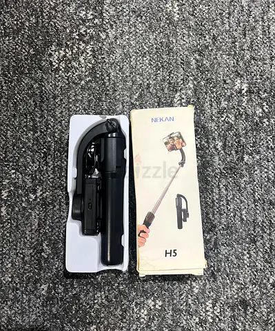 NEKAN H5 Folding Selfie Stick with Remote/Tripod - Black