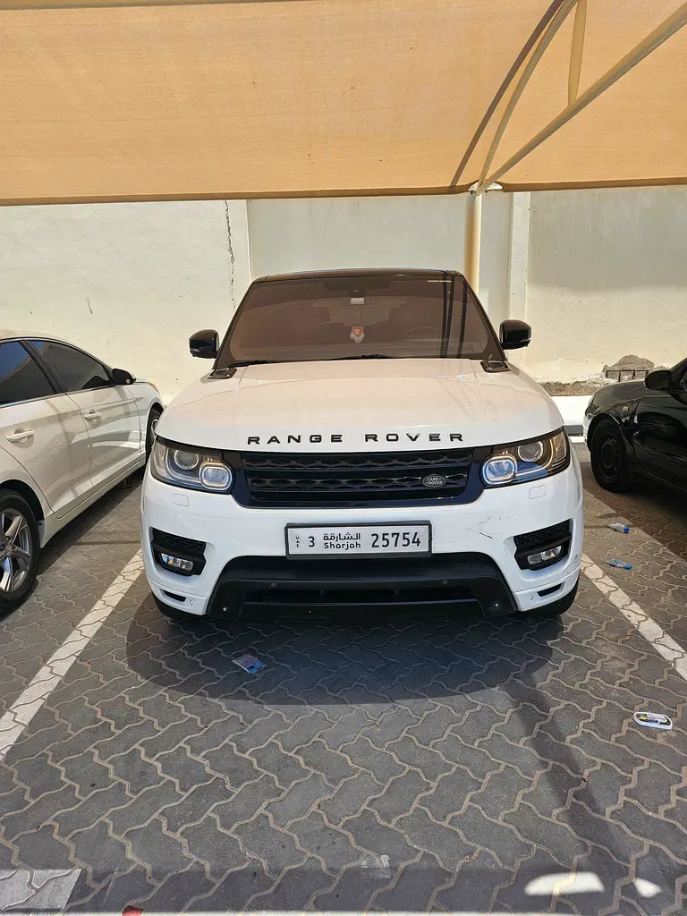 Land Rover Range Rover Sport 2014 — photo 1 of 6