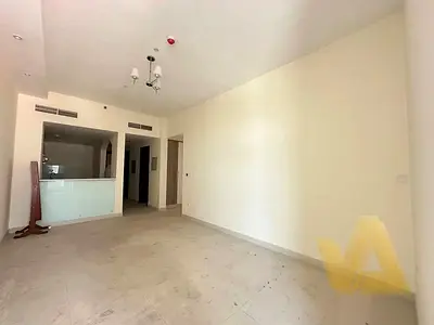 داون تاون فيو | شقة من 3 غرف نوم | لا ريزيدنس JVT | تصميم مشرق