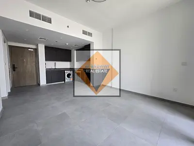 منزل ذكي أنيق | تصميم واسع | شرفة خاصة | موقف سيارات مجاني | إمكانية استخدام المسبح والنادي الرياضي