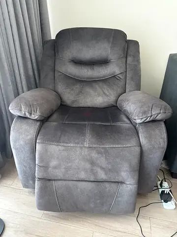 Comfortable grey single recliner chair - Electrical