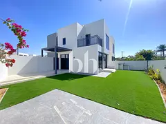 Large Plot | Single Row | Must See | Well Maintained