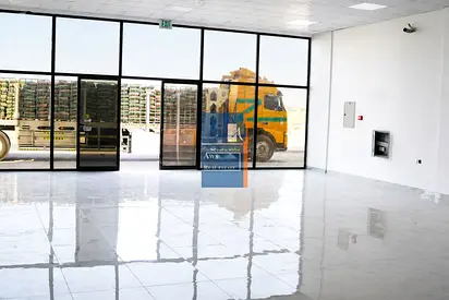 Newly Built Commercial Unit in a Top Location of UAQ