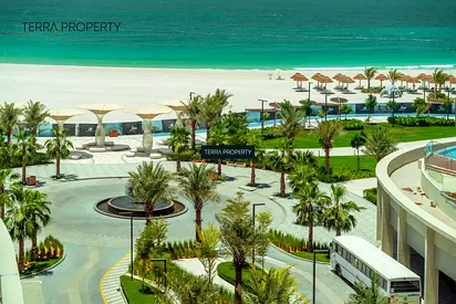 Bay Residences Calm, Bright &amp; Beautiful