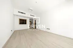 Great Location | Modern Apartment | 4 Cheques