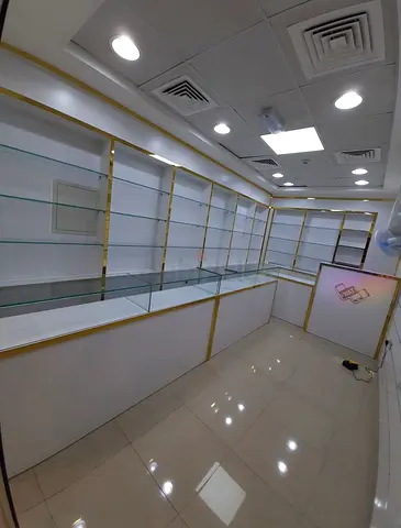 HOME ,OFFICE ,SHOP SHOWROOM RENOVATION AND INTERIOR FITOUT WORK