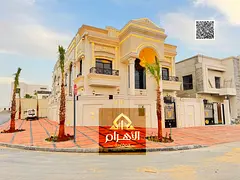 For sale: Classic corner villa on two streets with a large built-up area, price includes registratio