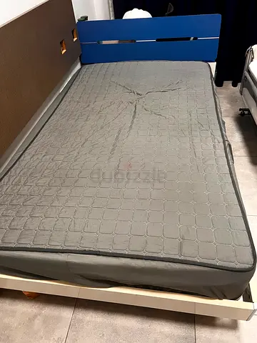 Single bed frame(120x200)home center product , +mattress free