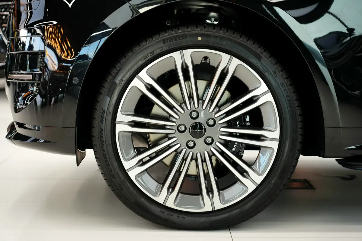 Land Rover Range Rover Sport 2026