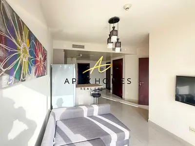 Upgraded | High Floor | Large Layout