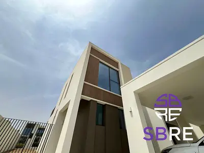Next to Golden Beach | Secluded Corner Unit | Huge