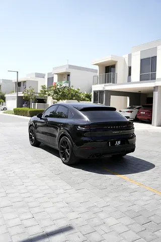 2024 Porsche CAYENNE 照片 8