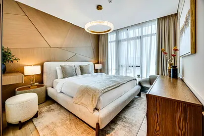 Chic 2BD in Dubai Creek Harbour with Infinity Pool