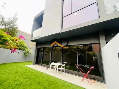 Hot offer | Spacious 3 bedroom Town house | Smart investment | Distress deal