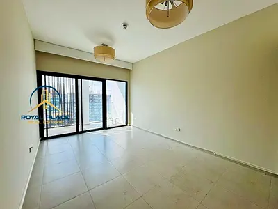 Spacious | Furnished | Vacant | Prime Location