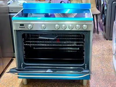Smeg electric ceramic cooker with dual fan 90 cm