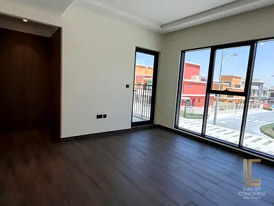 SINGLE ROW | PRIME LOCATION | BRAND NEW TH
