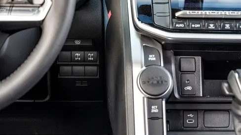 Toyota Land Cruiser GXR, миниатюра 18