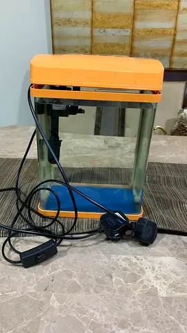 Small desktop fish tank with filter and light - used