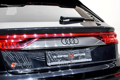صورة 16 لـ 2021 AUDI RS Q8