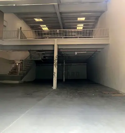 4600 SQFT/GROUND 3000 SQFT/MEZZANINE 1600 SQFT/ELECTRICITY POWER 20KW/BIG LOADING UNLOADING AREA/ATTACHED WASHROOM/RENT 1 PAYMENTS 140K/INDASTRIAL 18