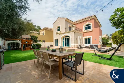 C2 5 Bed | Estella Park Views | Huge Plot