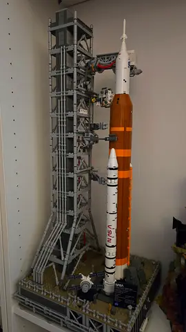 Lego artemis 10341