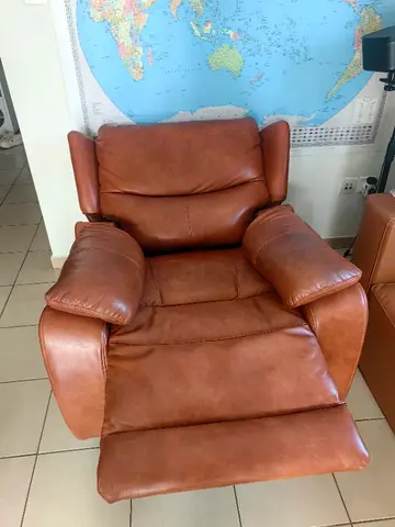 Brown Leather Recliner Armchair in Good Condition