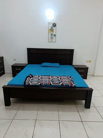 PRIVATE ROOM FOR SINGLE INDIAN EXECUTIVE