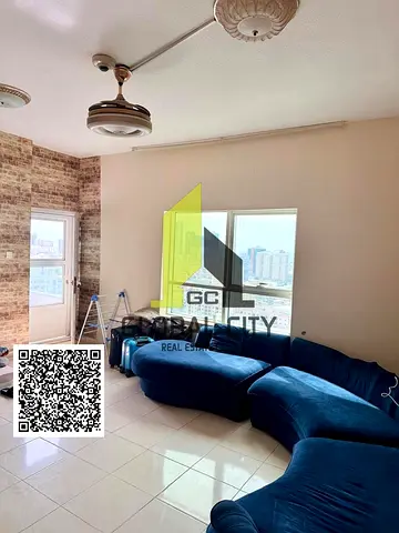 🔥 Spacious 1 BHK in Orient Towers with Closed Kitchen