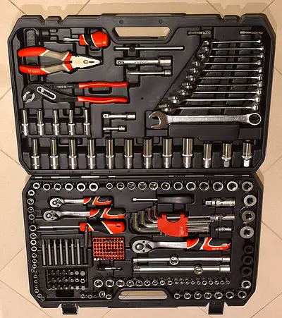 YATO Tool Kit 225Pcs Bmc YT-38941