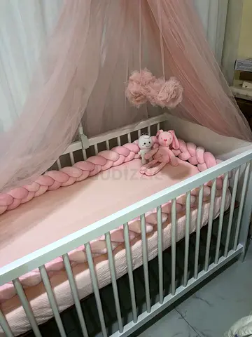 سرير اطفال