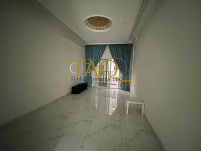 استوديو حديث | فينسيتور بوليفارد سي | إطلالات على الفناء والمدينة