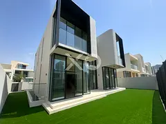 LAGOON FACING | LANDSCAPED | MOVE IN READY