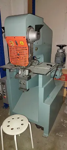 Lever Arch ring fixing machine