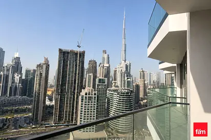 Mid floor | Burj View | Vacant