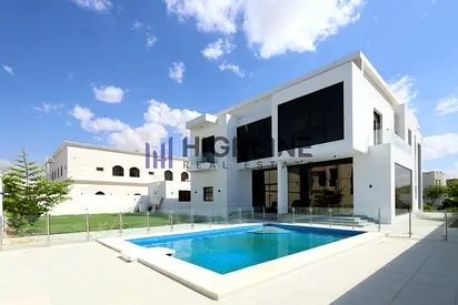 Stylish Green Villa in Serene Nad Al Sheba 4