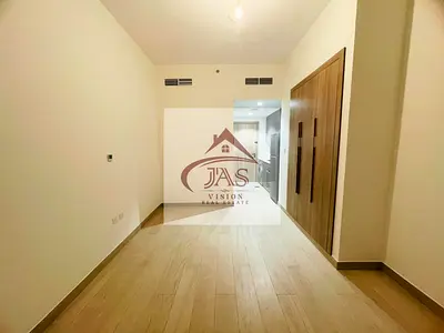 استوديو مع إمكانية الوصول إلى المسبح | عزيزي بيرل | إطلالة على الشرفة