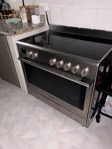 فرن بوتوجاز كهربائي من نوع بوش