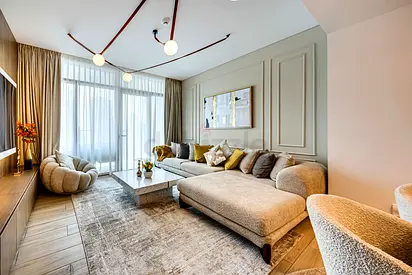 Chic 2BD in Dubai Creek Harbour with Infinity Pool