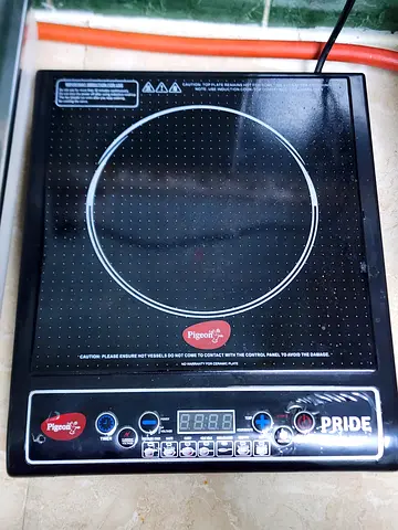 Single-burner Induction Cooktop - Compact Electric Stove (Used)
