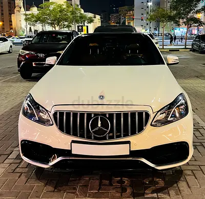 2010 Mercedes-Benz E-Class E 350 - Luxury Sedan - US Specs