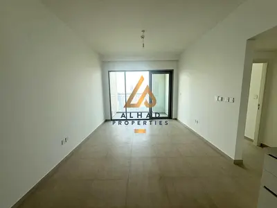 Exclusive | Vacant | High floor