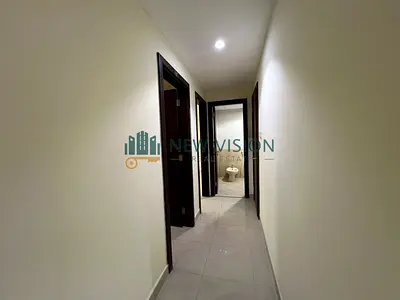 غرفة وصالة في الشارقة تكييف مجاني جيم ومسبح باركينج مجاني داخل البرج ايجار 37990 درهم على 6 دفعات موقع مميز وسكن راقي جاهزة للسكن