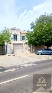 Best Opportunity for Any Business 5BR Huge Size Villa Commercial Purpose