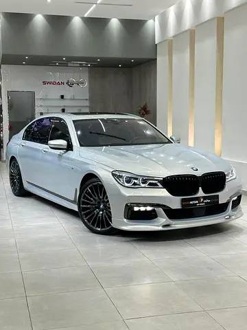 BMW 750 Li XDrive 4.4L V8,2018 Model, Gcc Specification, Very Good Condition, Single Owner